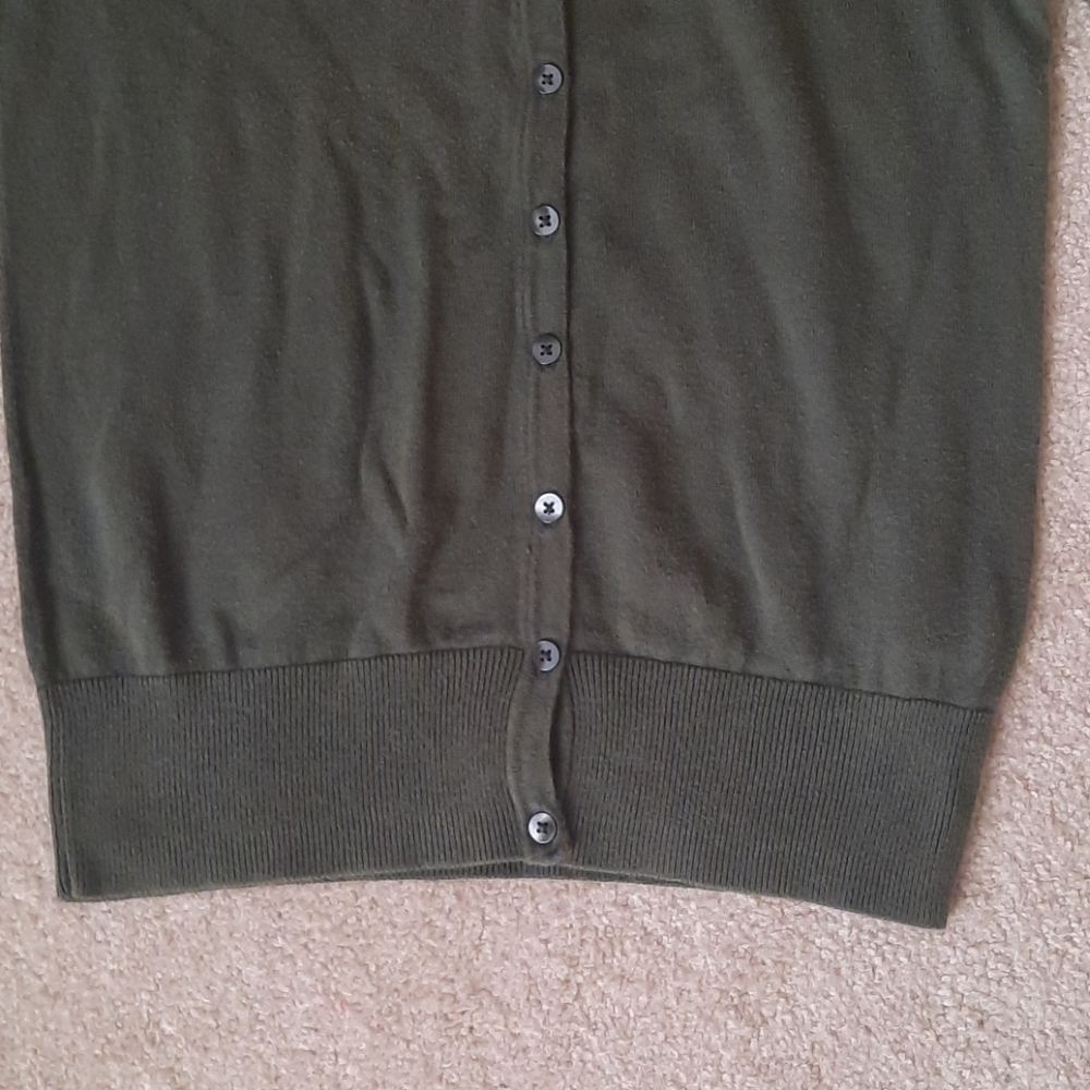 Cardigan - Picture 3 of 5